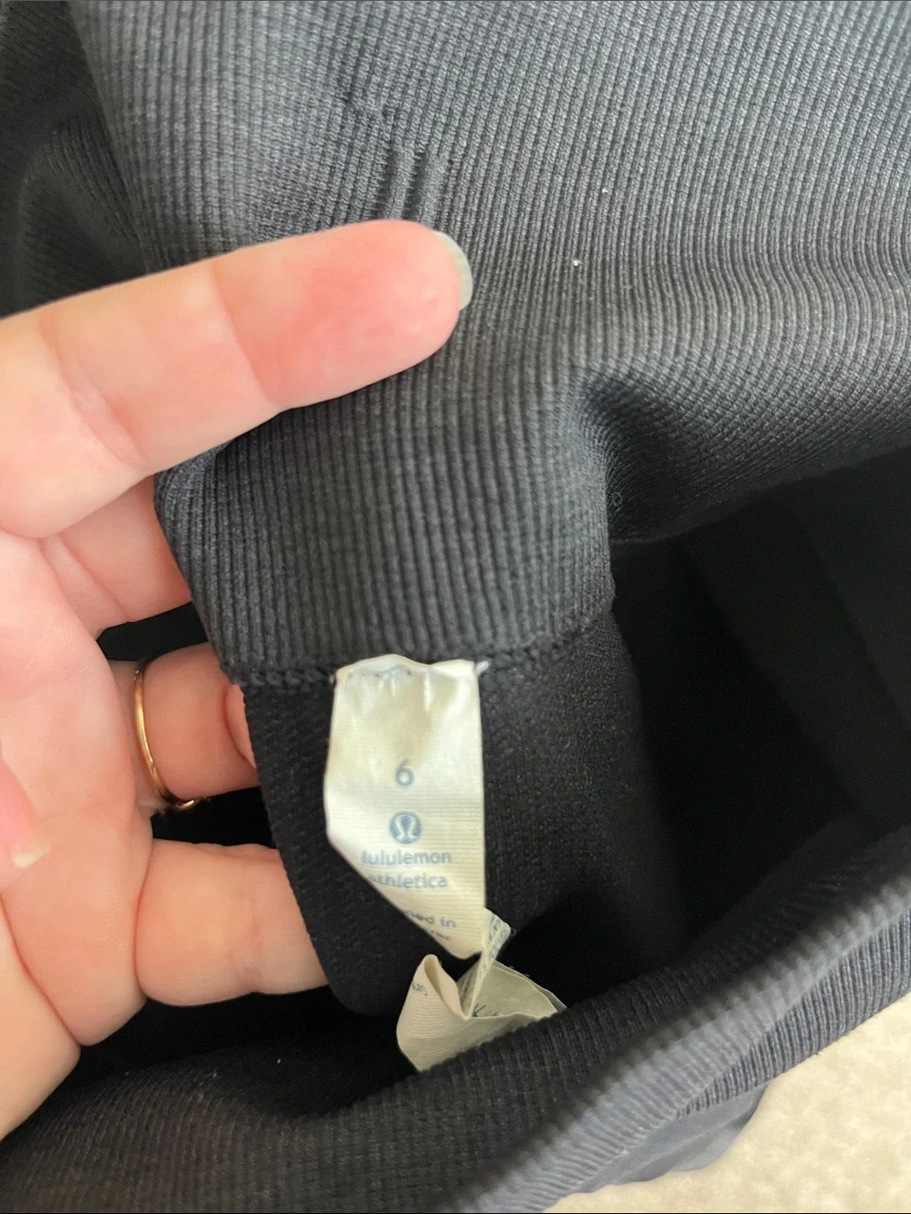 Lululemon Seamlessly Street Crop Heathered Black